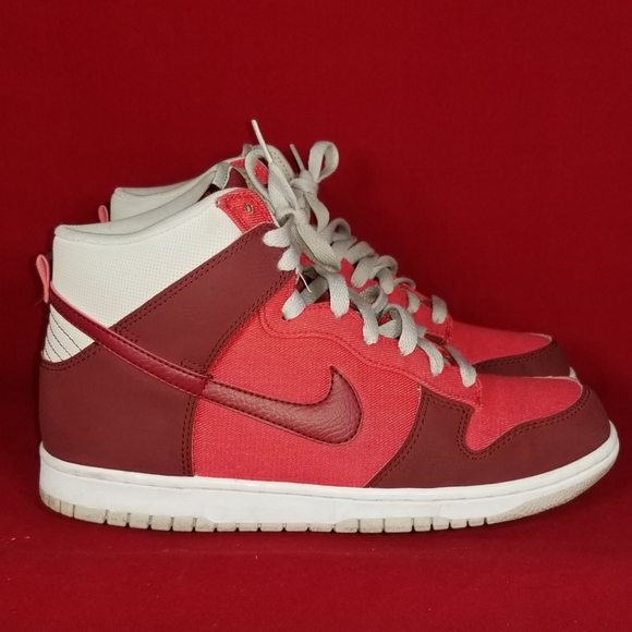 Size 8.5 - Picture 5 of 8